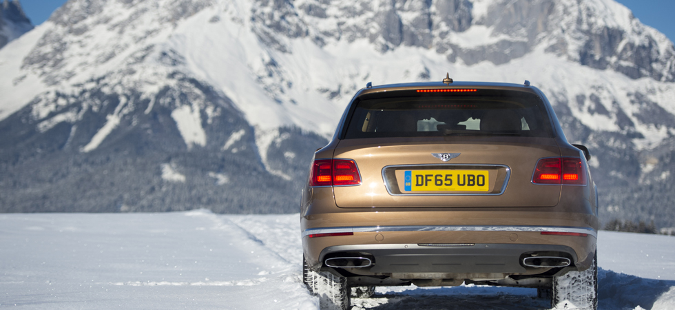 Bentley Bentayga appears at world famous SKI event.