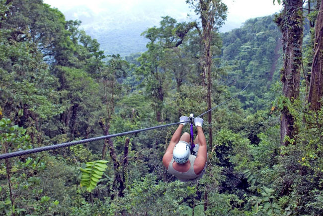 Costa-Rica-rainforest-park-tour