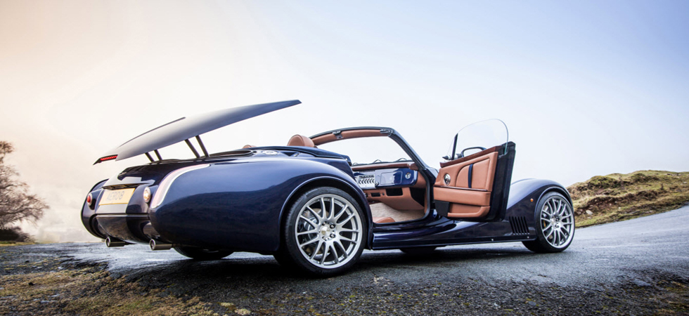 1960s Style meets modern production for the Morgan Aero 8.