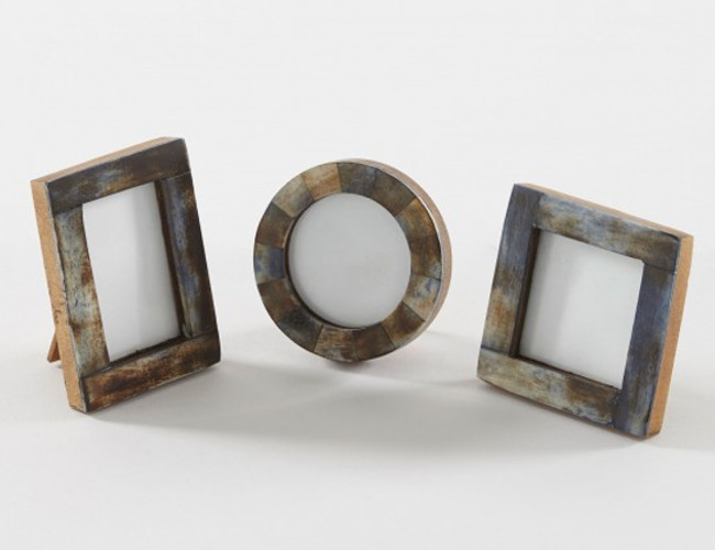 Sleep & Soak's mini vintage frames. 