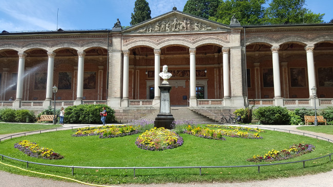 The Trinkhalle