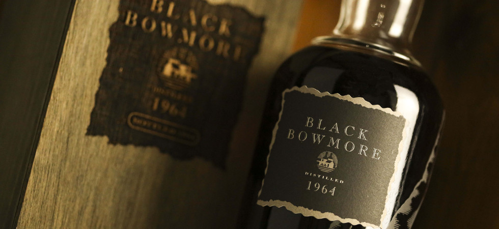 30 year old bottle of second edition Black Bowmore single malt whisky