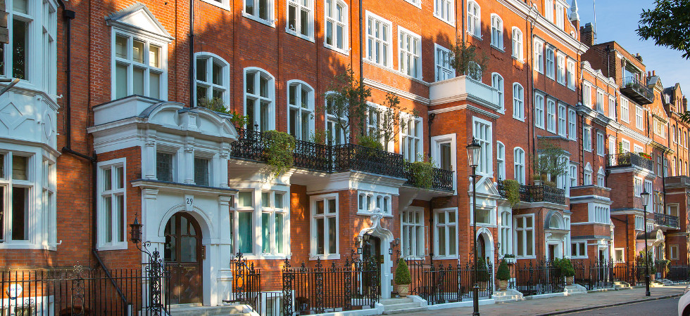 London, UK - August 25, 2017: Residential aria of Kensington and Chelsea. Cadogan square with row of periodic buildings. Luxury property in the centre of London.
