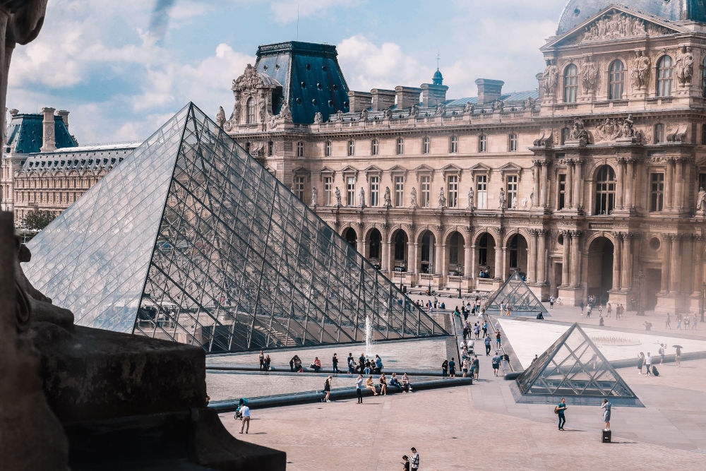 Louvre museum 