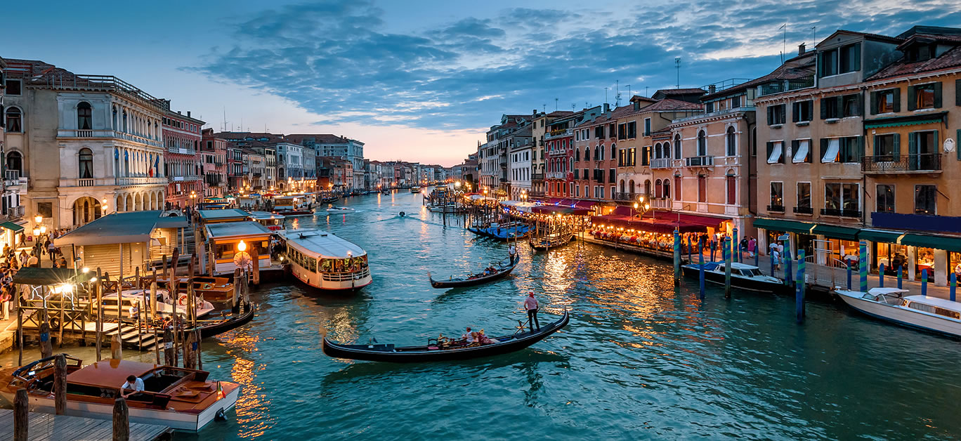 venice canal at night