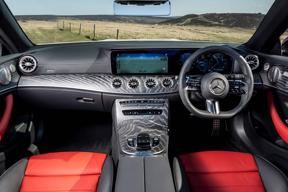 Mercedes-Benz E-Class Cabriolet interior