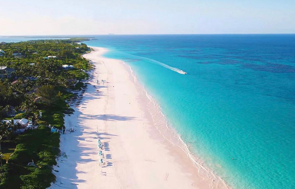 Beach at La Palmeraie, Bahamas