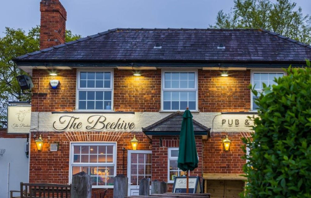 The Beehhive pub