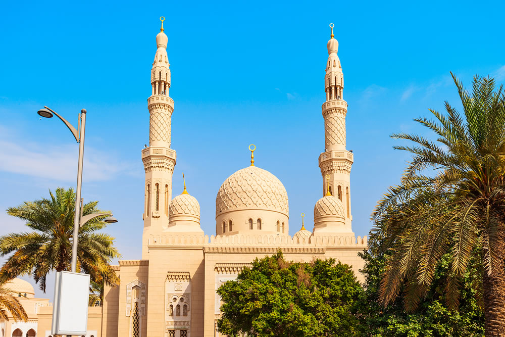 Jumeirah Mosque is a main mosque in Dubai city in UAE