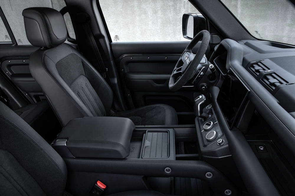 Land Rover Defender 90 interiors