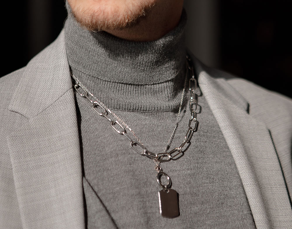 Men\'s jewelry silver necklace chain with lock fashion trend