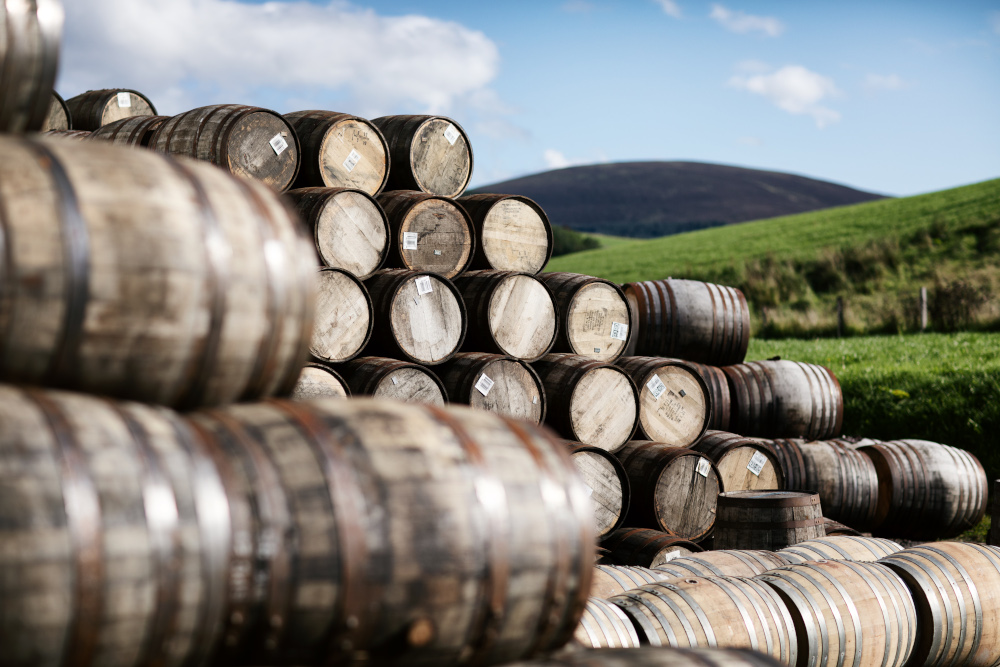 Billy Walker barrels of whisky