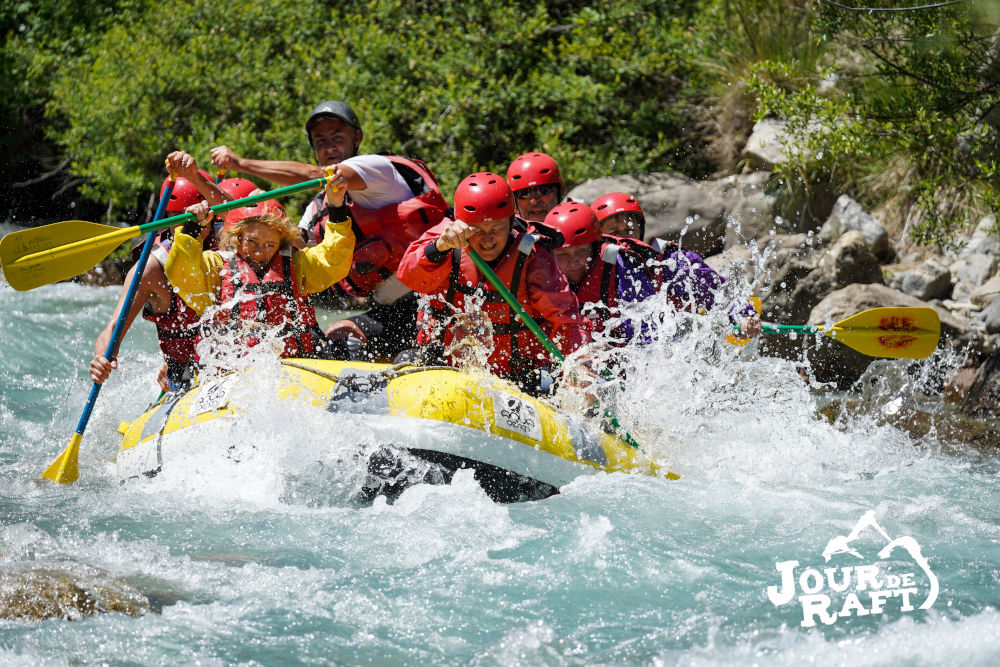 white water rafting france