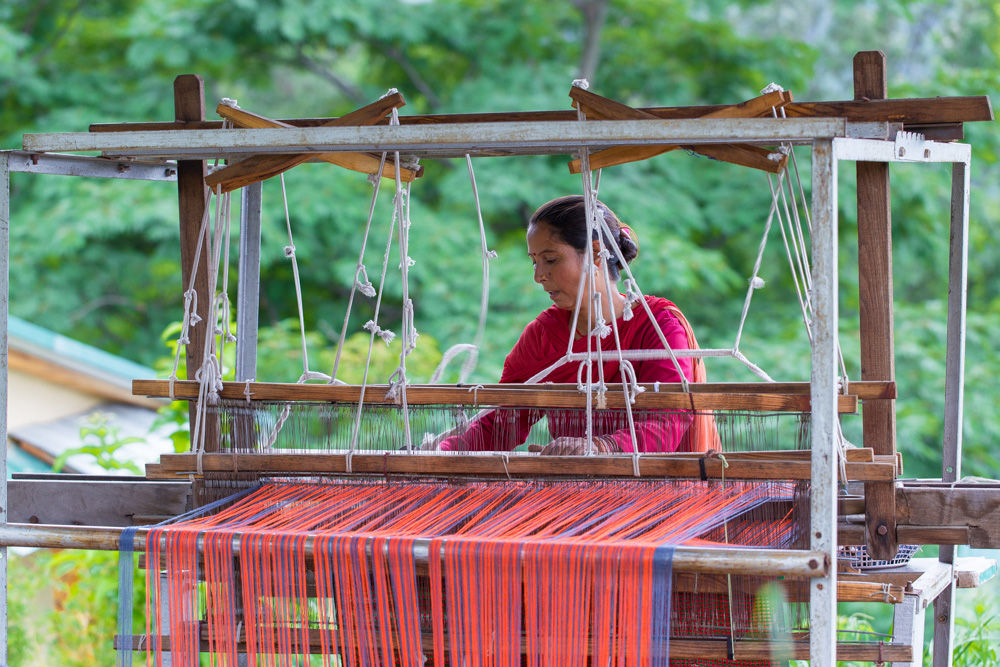 rakkh weaving