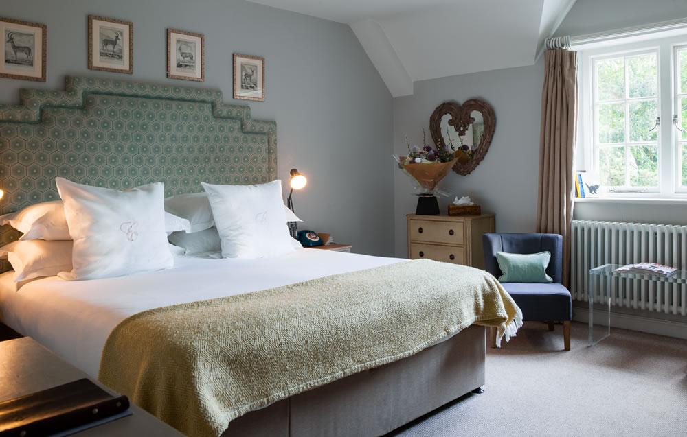 Calcot and Spa bedroom