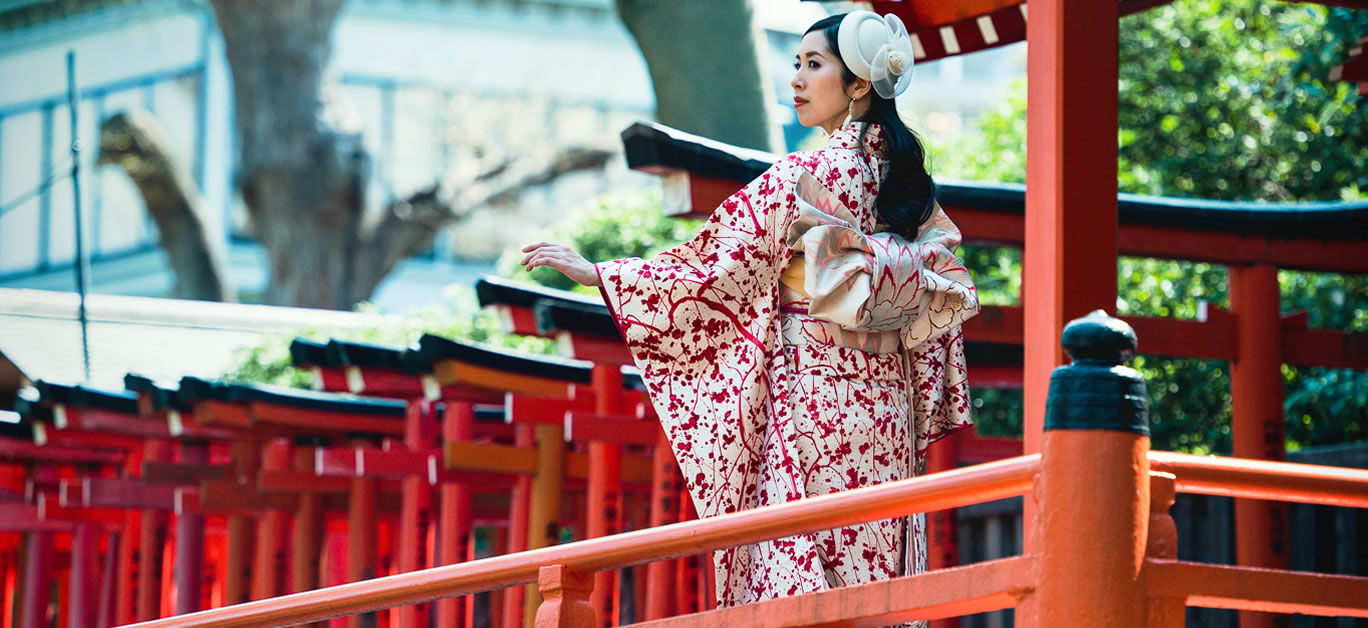 Japanese Traditional Costumes - Tea Ceremony Japan Experiences MAIKOYA