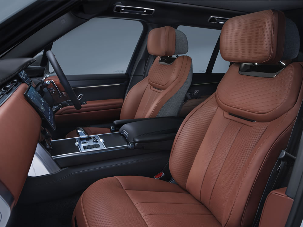 Range Rover SV Lansdowne Edition interior