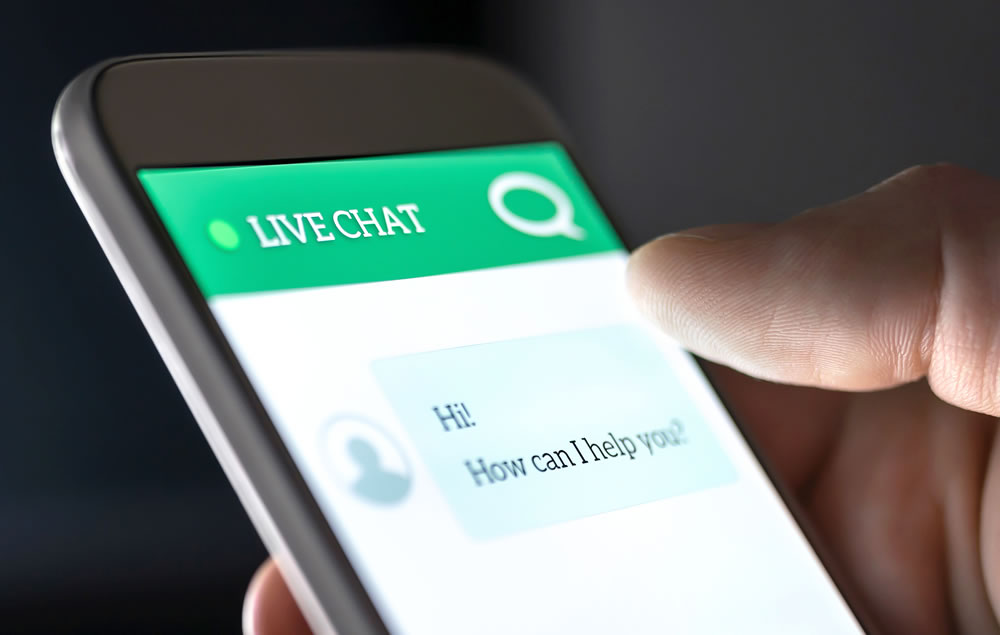 Customer service and support live chat with chatbot and automatic messages or human servant