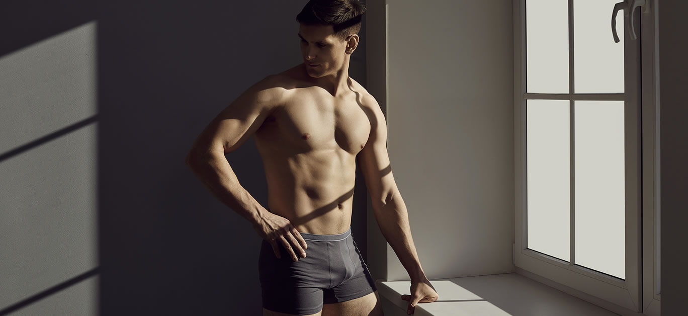 https://www.luxurylifestylemag.co.uk/wp-content/uploads/2023/04/bigstock-Sexy-Muscular-Man-In-Underwear-449041637.jpg