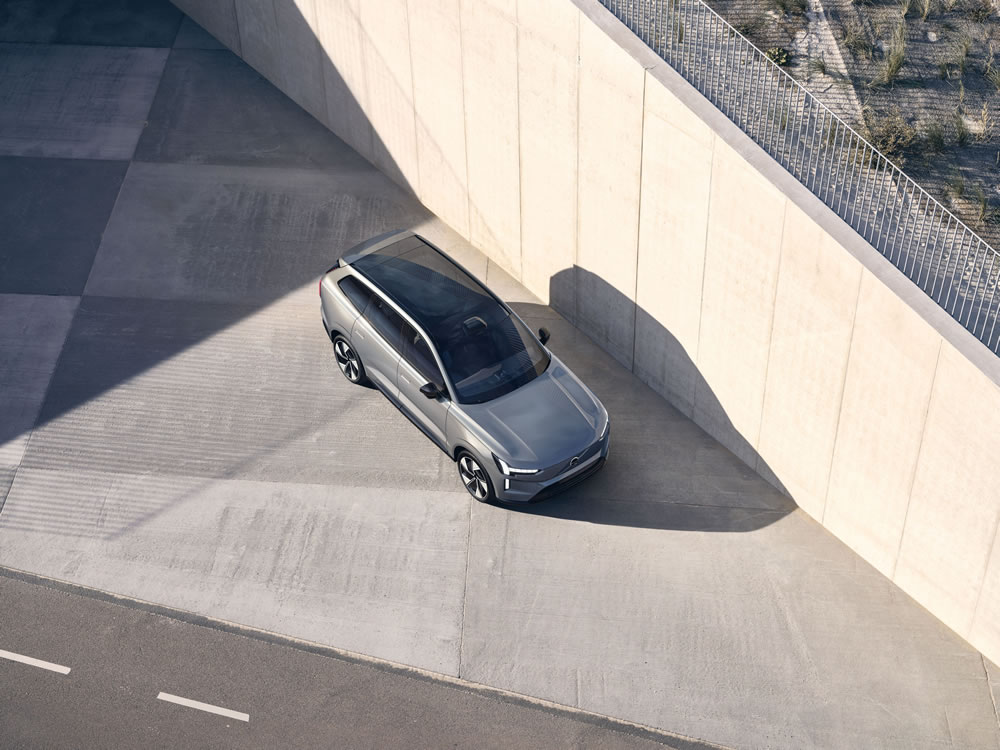 Volvo EX90 from above