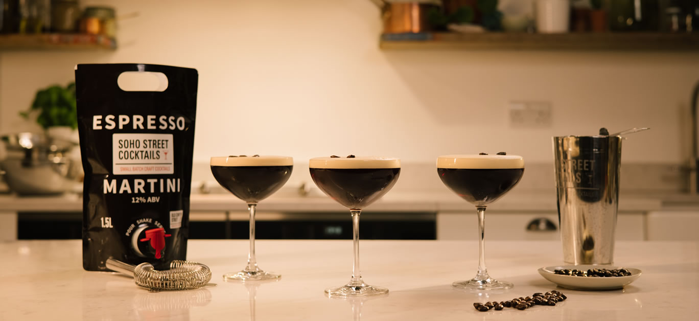 Espresso Martini - glasses with pouch
