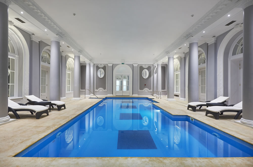Waldorf Hilton London swimming pool