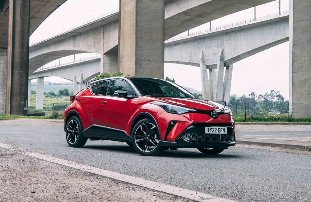 Toyota C-HR side front