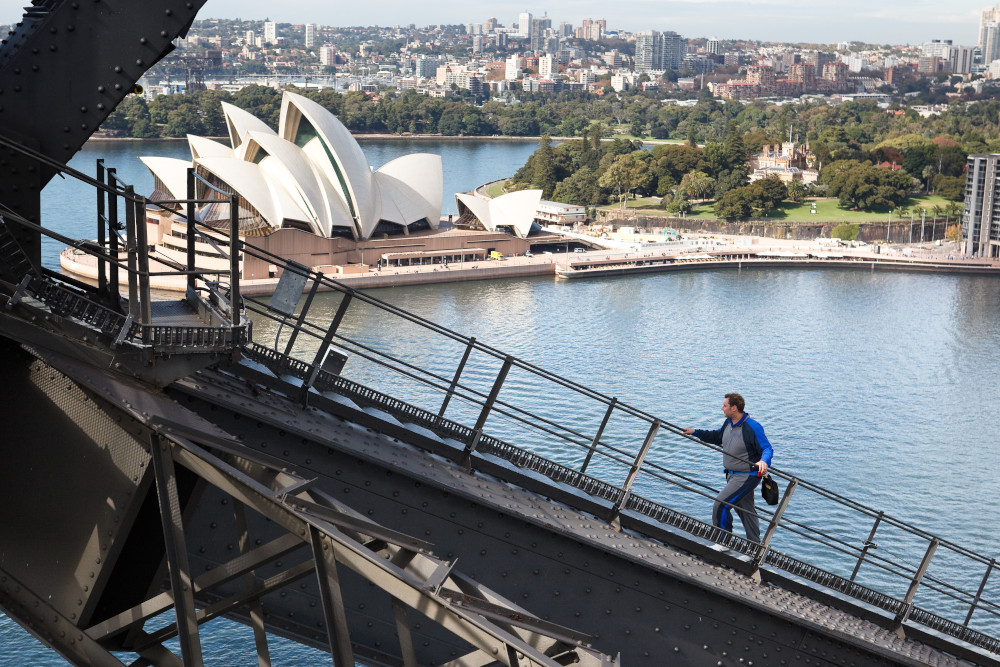 Climbing the harbour bridge with Bridgeclimb Sydney