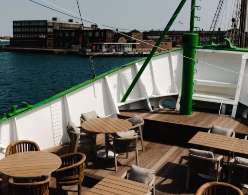 The Lightship outdoor seating