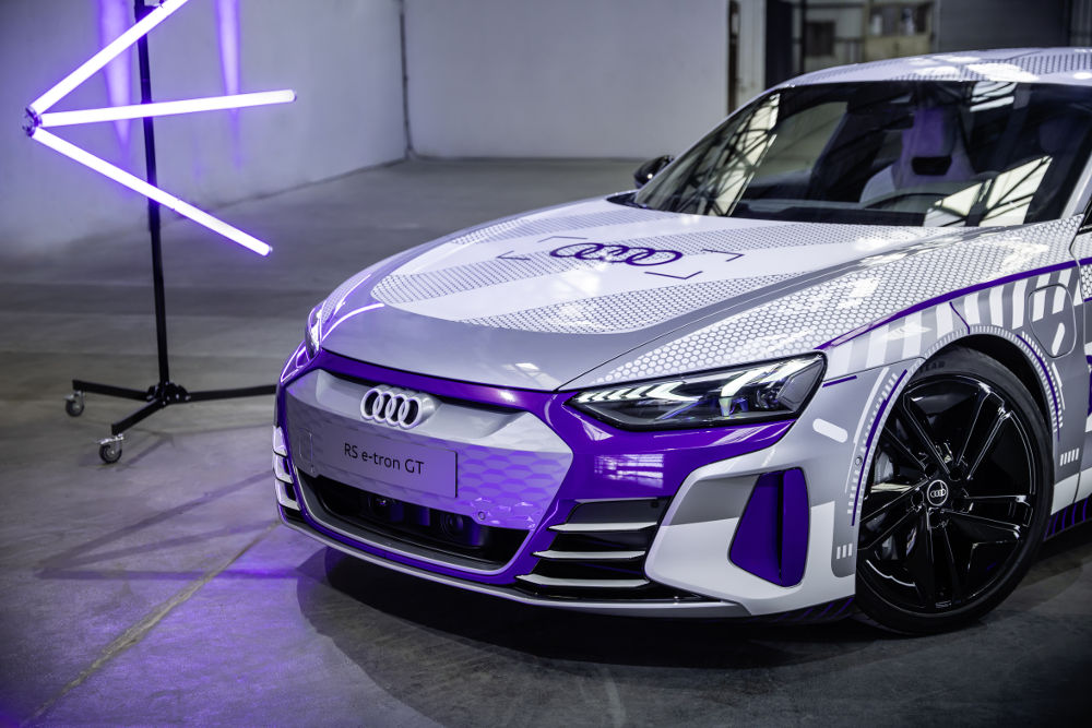 Audi's RS e-tron GT Ice Race Edition front detail