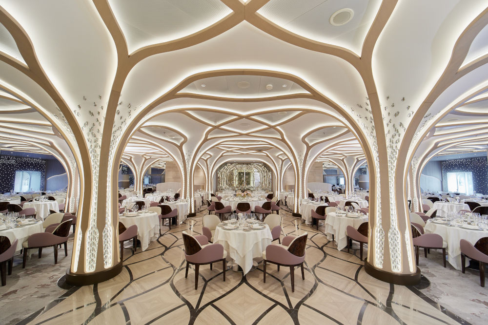 Seven Seas Grandeur dining room
