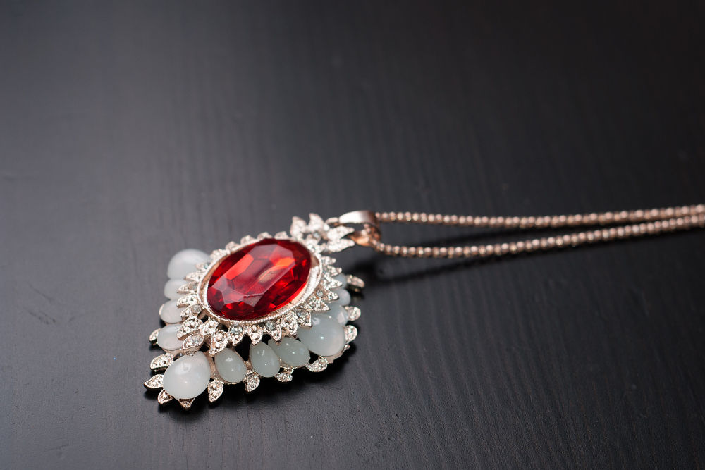 Pendant with a red ruby