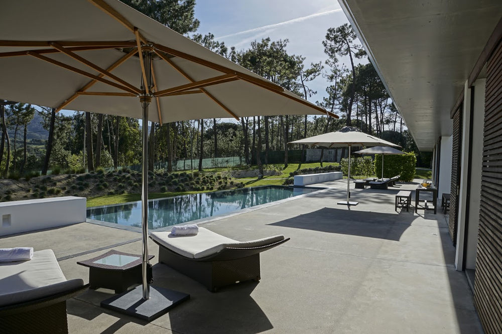 villa with swiming pool