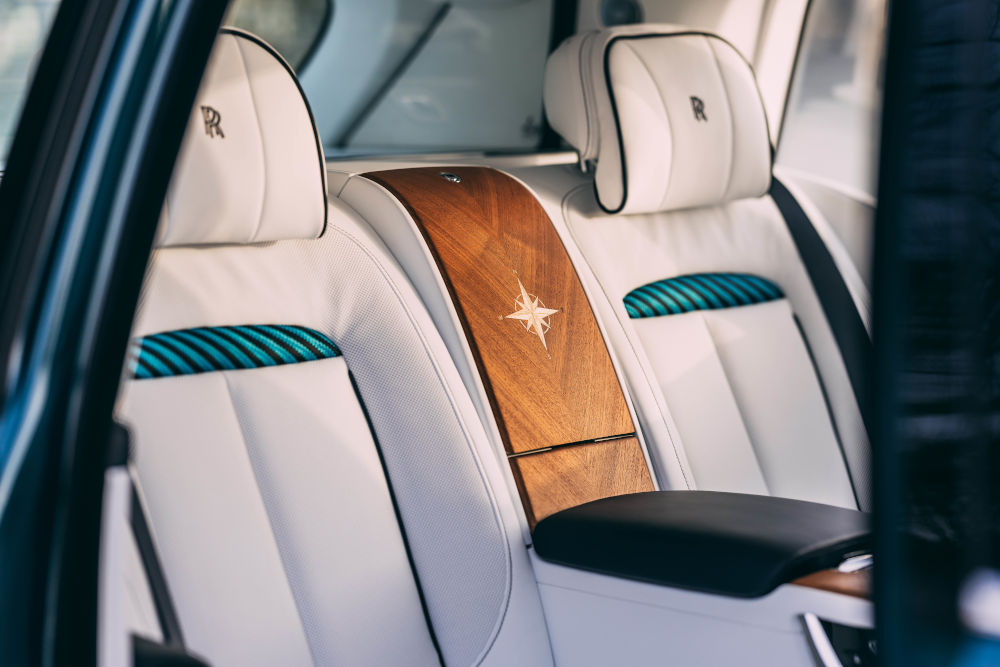 Rolls-Royce Cullinan yachting interior